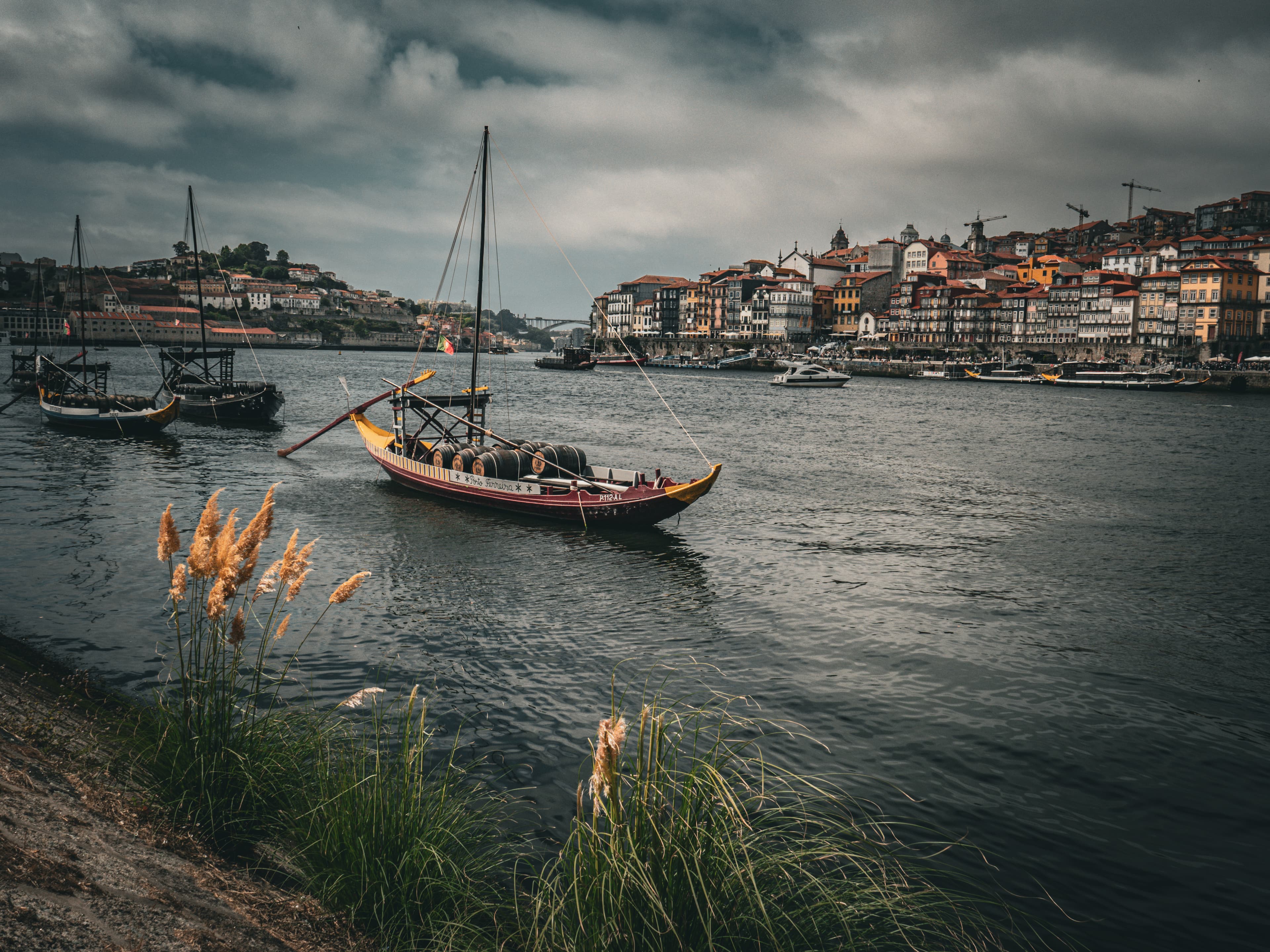Rabelo on the Douro, a fine art photograph from Douro