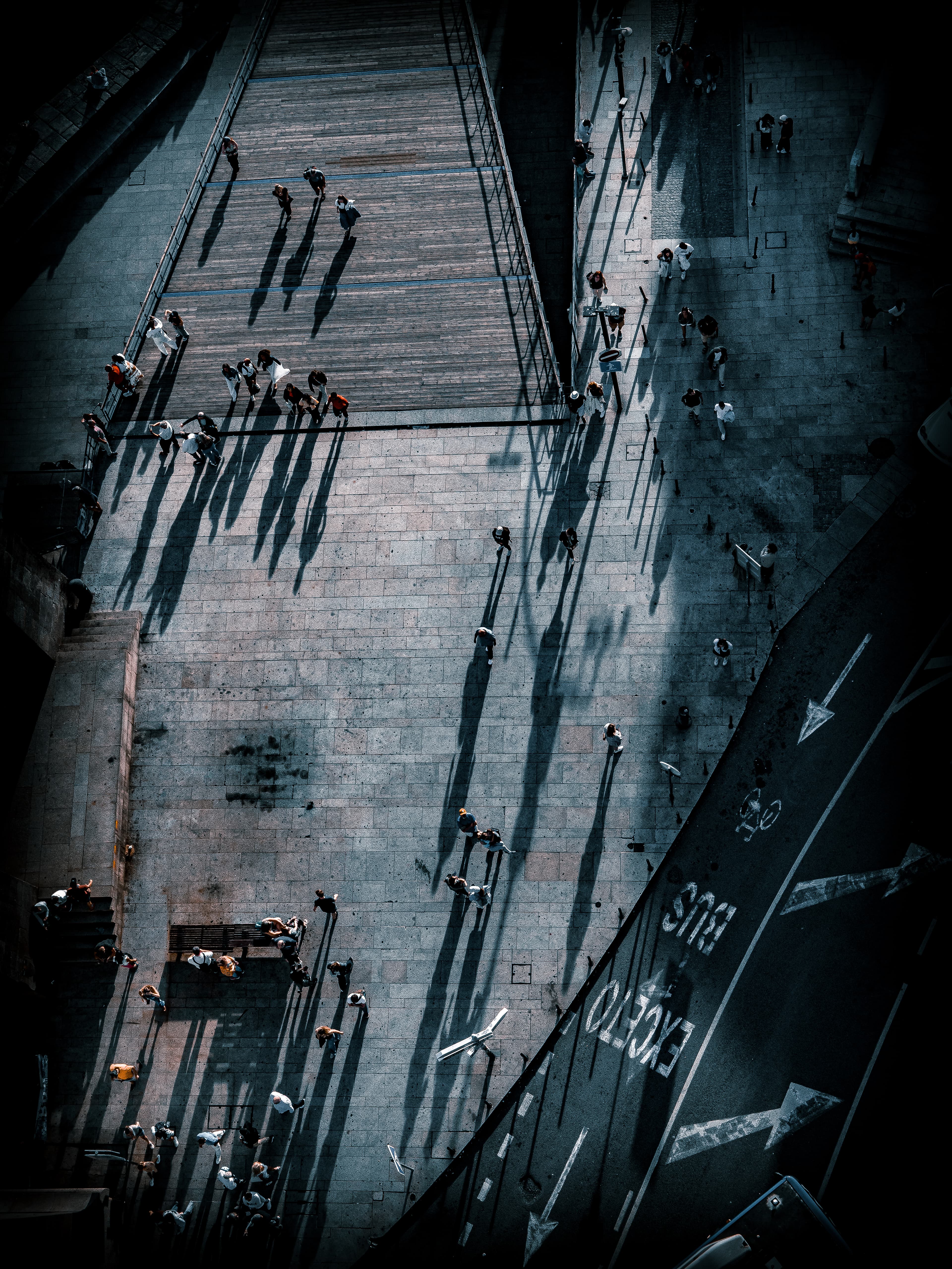Crossing Lines, a fine art photograph from Porto