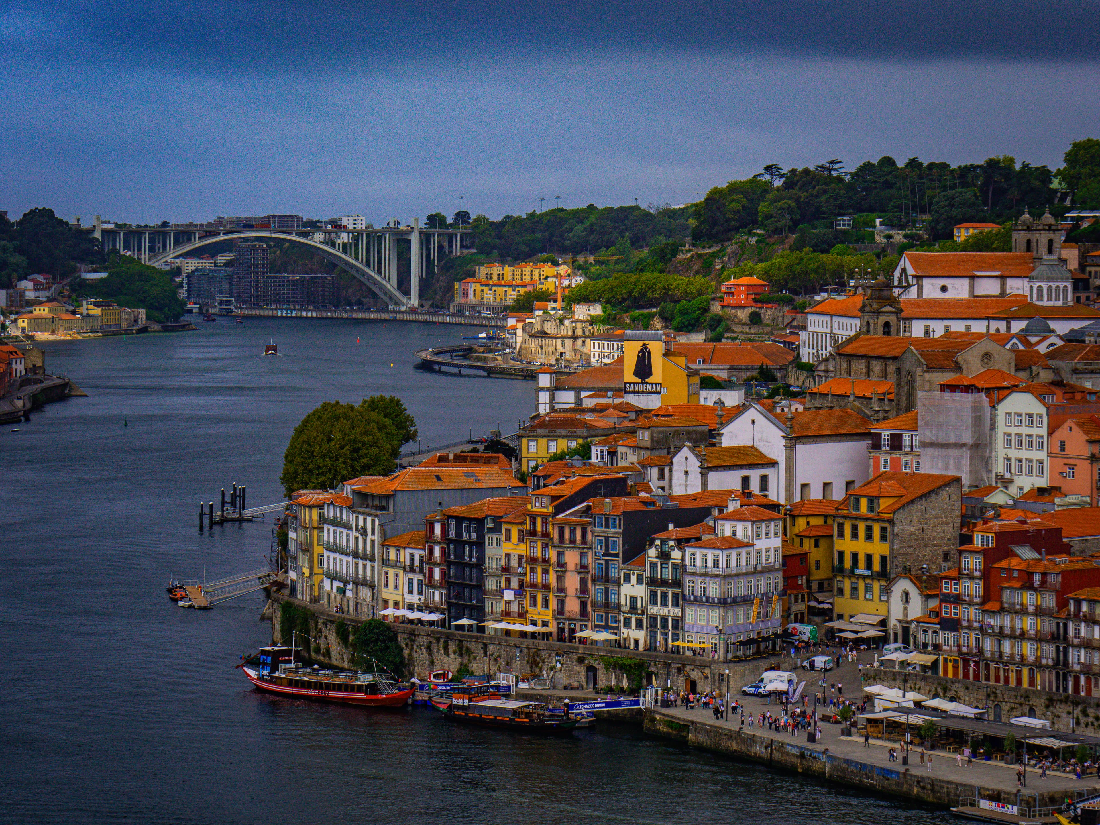 Porto's colourful Ribeira waterfront and Dom Luís I Bridge beside the Douro